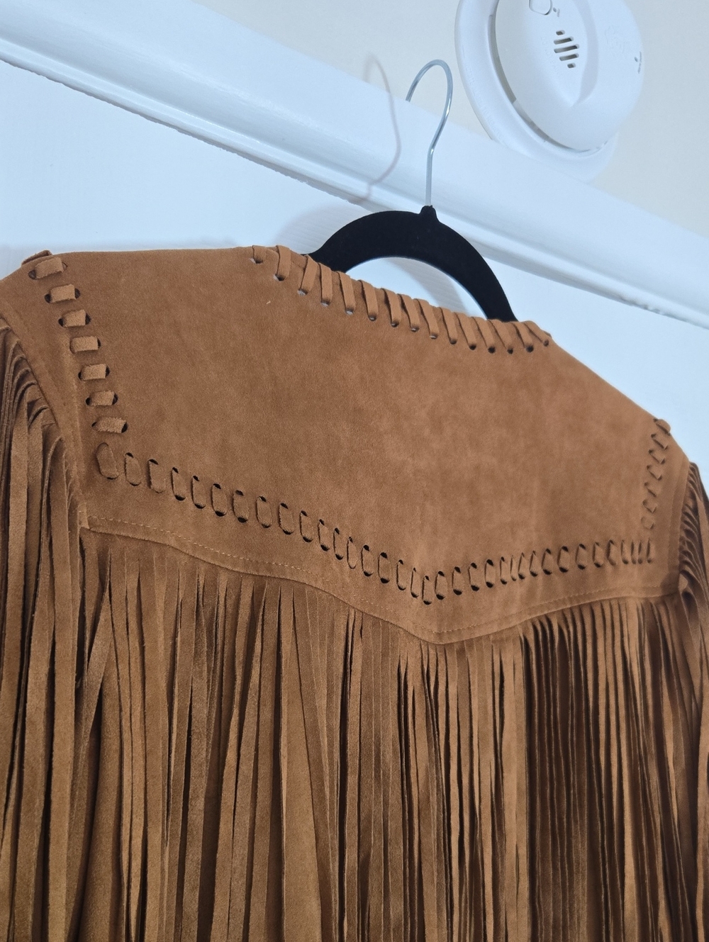 Amaryllis Faux Suede Fringe Jacket M Camel Brown Western Boho Cropped NWT - Picture 9 of 17